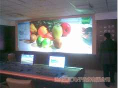 操作臺、控制臺14