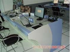 操作臺(tái)、控制臺(tái)6